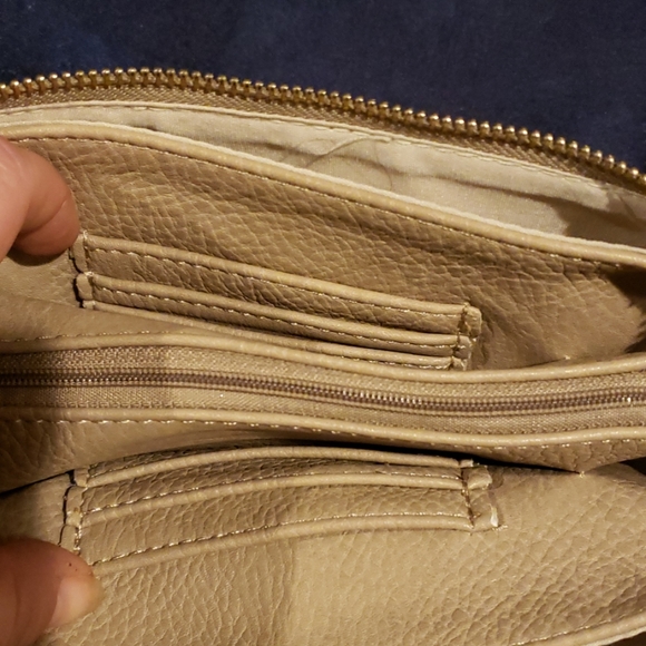 Tan convertible wristlet! - Picture 7 of 8